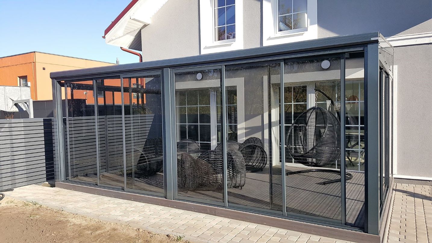 Veranda alu frame framed glazing system 5 mm tinted grey glass alu gardenis